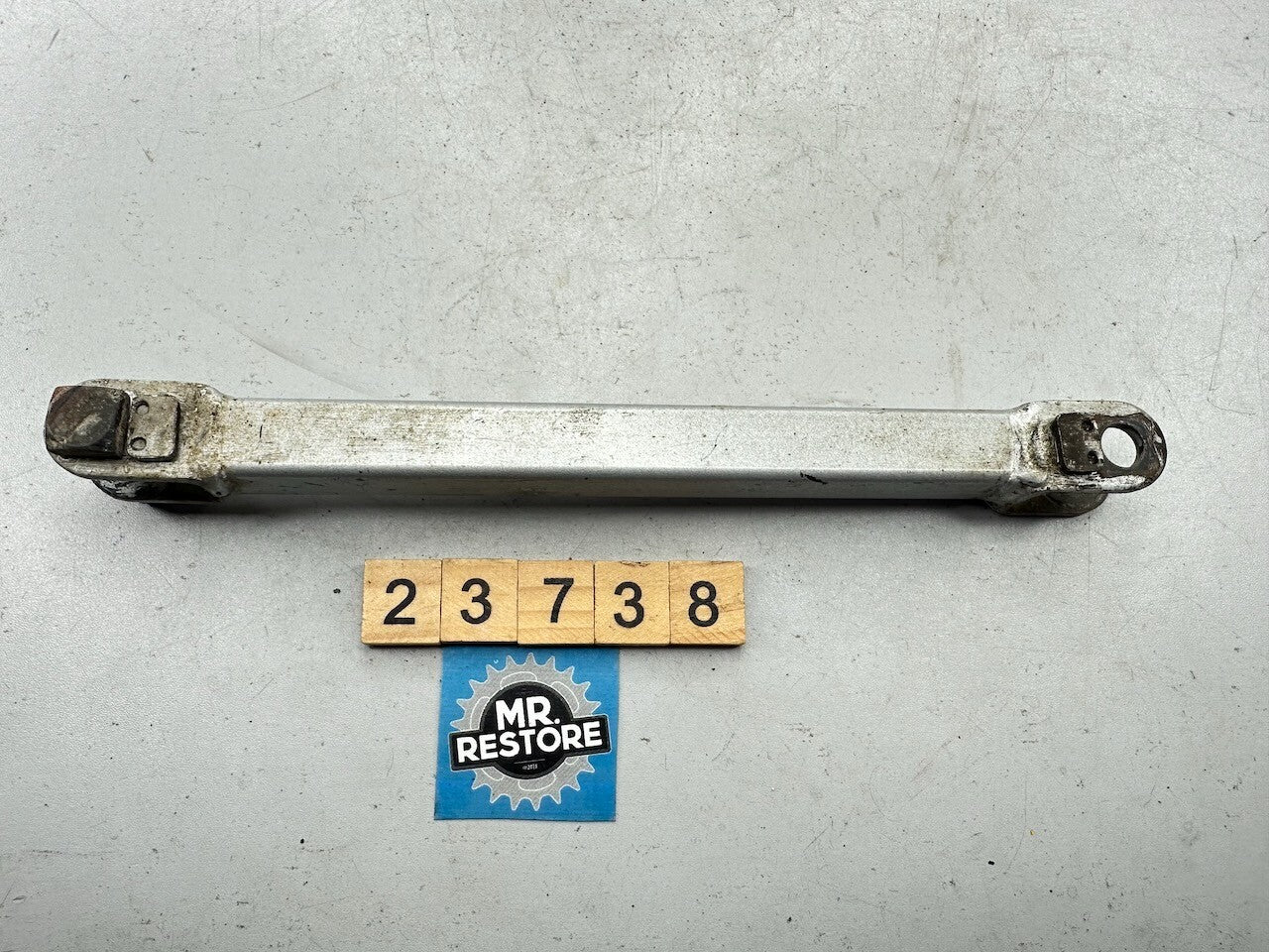 Kawasaki ZZR250 ZX250 GPX250 EX250 '88-07' Brake Torque Rod