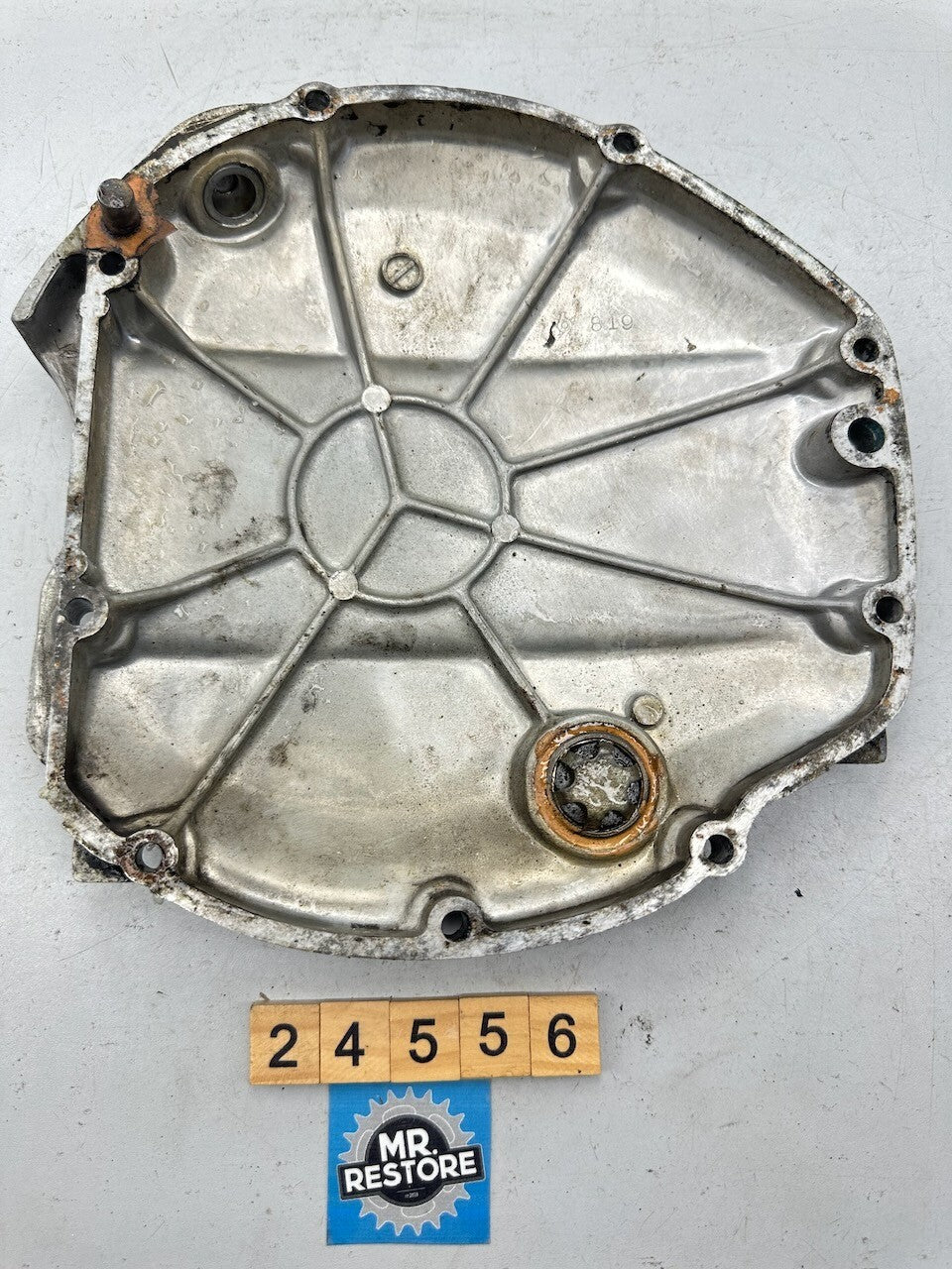 Suzuki GSX750 Clutch Cover 11340-31301