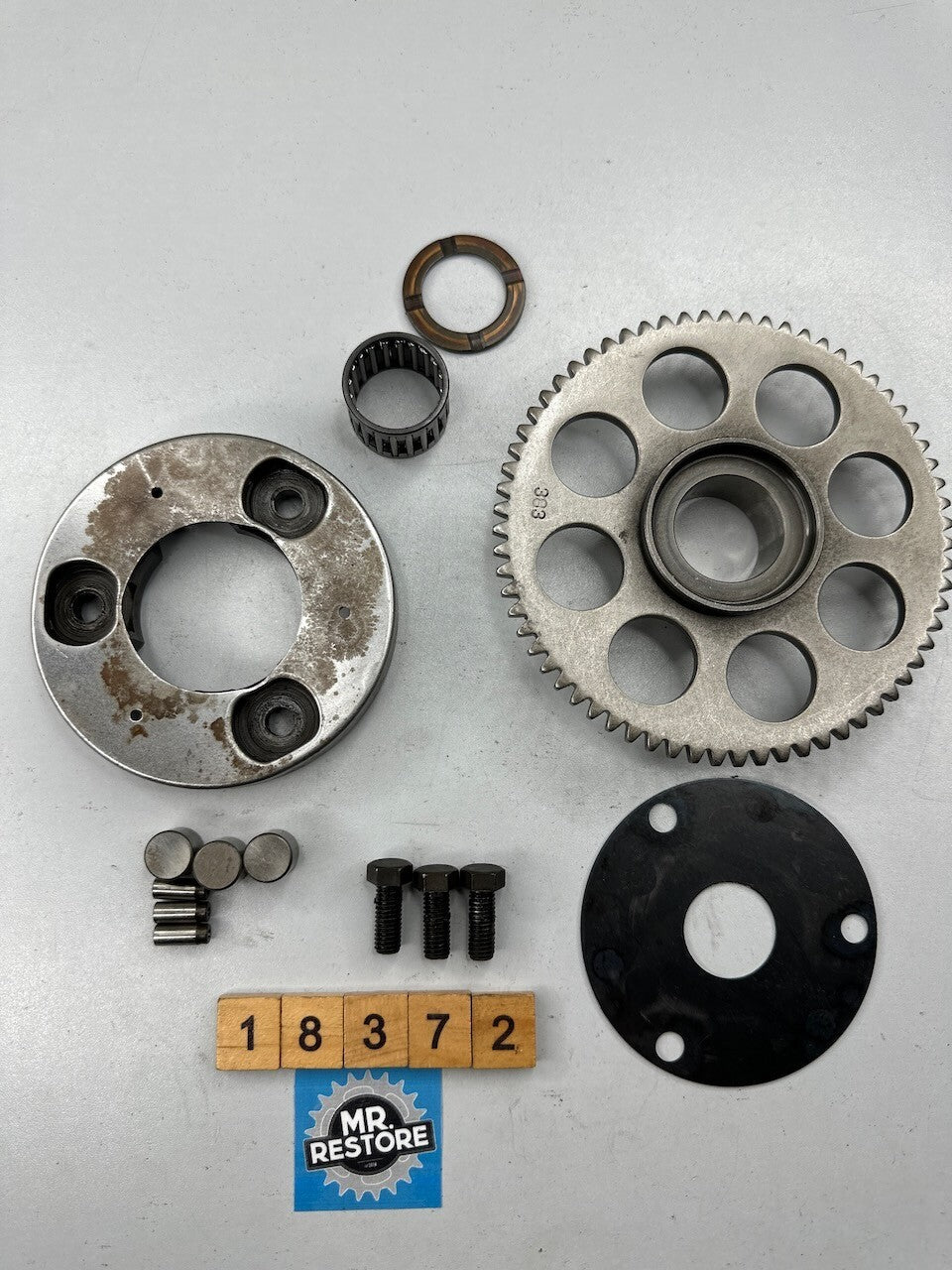 Suzuki GN250 Starter Clutch 12600-38812