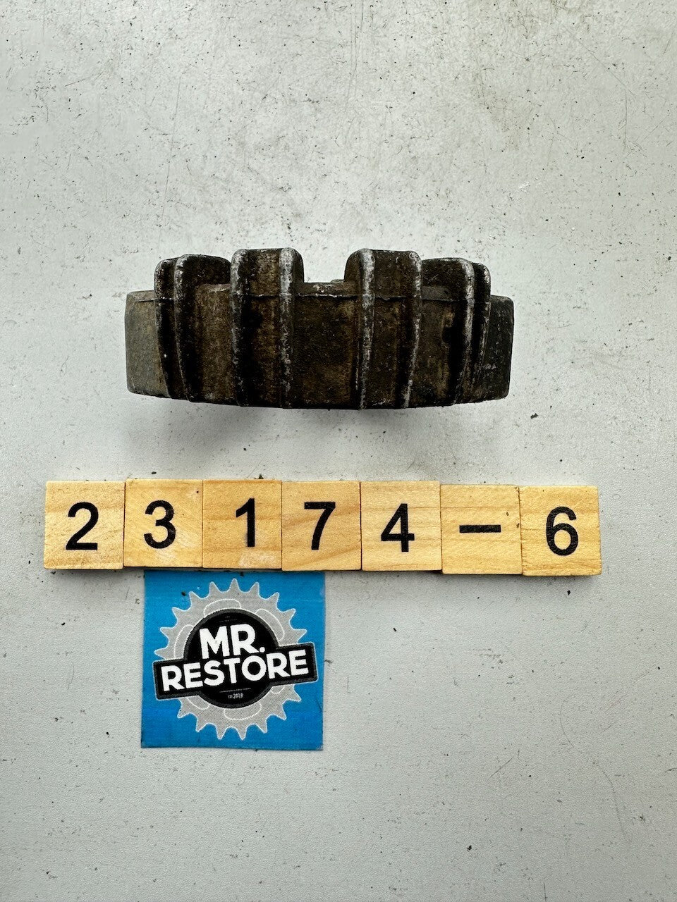 Yamaha XJ650 XJ550 XJ400 YX600 OEM Exhaust Ring Nut Flange 4H7-14612