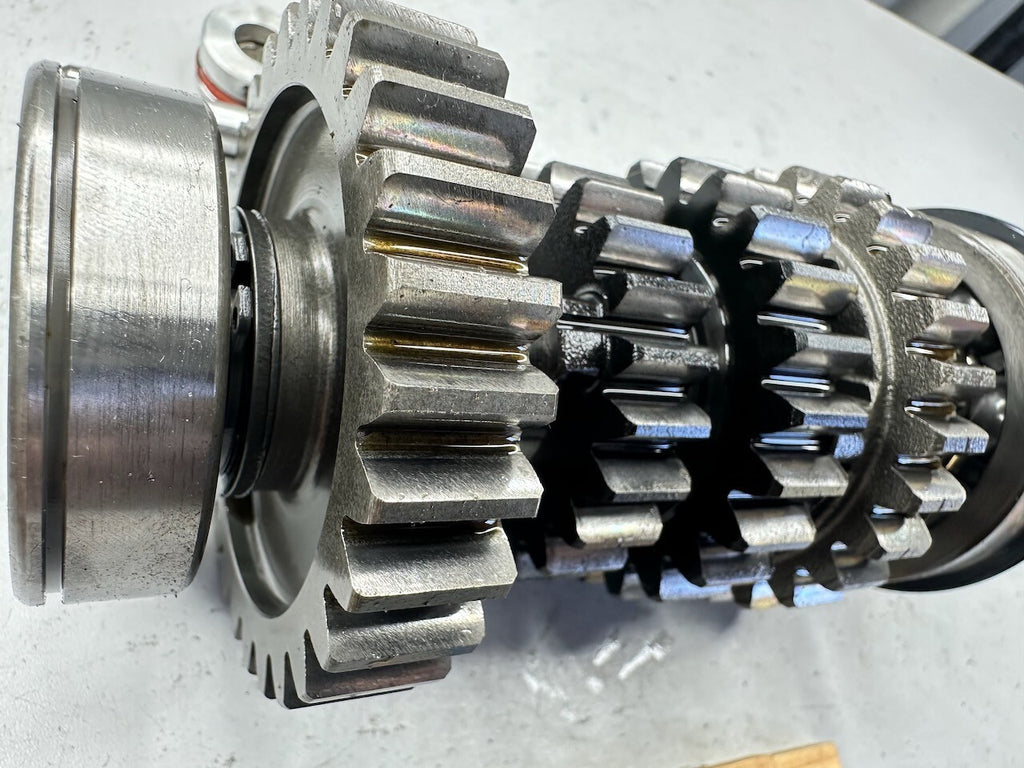 Yamaha V-Max 1200 VMX12 '85' Transmission Main Axle & Gears 1FK-17411