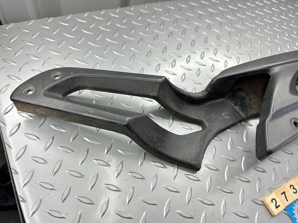 BMW F650GS '99-07' G650GS '08-15' Chain Case Guard Wheel Cover Bracket