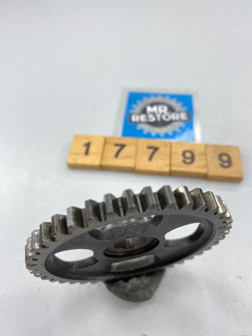 Yamaha SR500 SR400 XT500 TT500 Oil Pump Driven Gear 583-13325