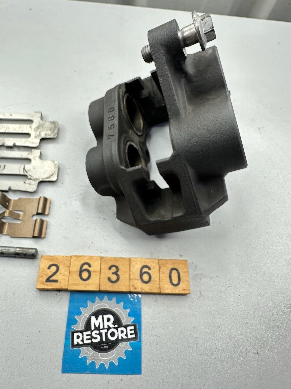 Yamaha XJR1300 05-10 XJR400 Front Left Brake Caliper 5UX-2580T-10 (tested)