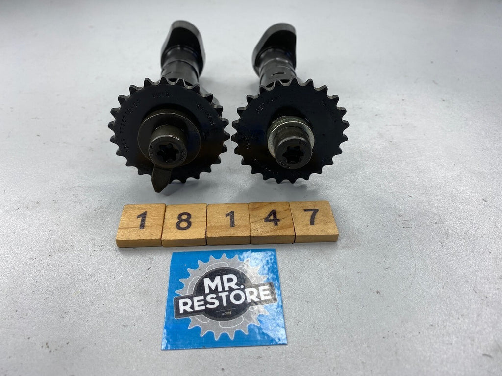 BMW R1200GS R1200RT R1200R R/H Camshafts 11317726740  11317726741