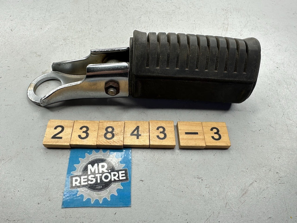 Honda CB900 Boldor CB750 Right Pillion Footrest Peg 50715-438-010