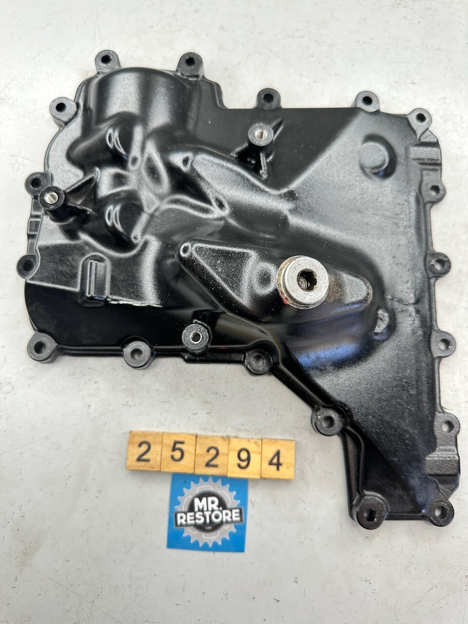 BMW K1300R K1200R K1300S K1200S K1300GT K1200GT Oil Sump Pan 11137675685