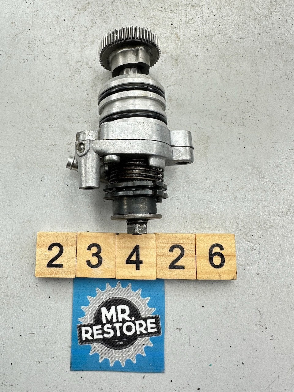 Yamaha V70 U7E Oil Pump 298-13101