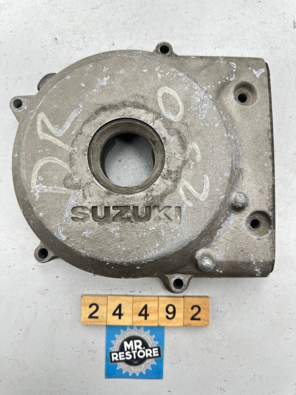 Suzuki DR250 '84-87' Magneto Stator Generator Cover 11351-38230