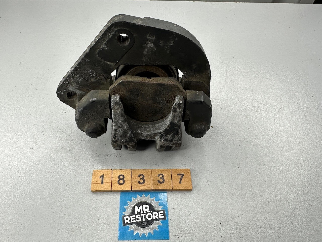 Suzuki GR650 1983-84 Front Brake Caliper L/H 59300-49060