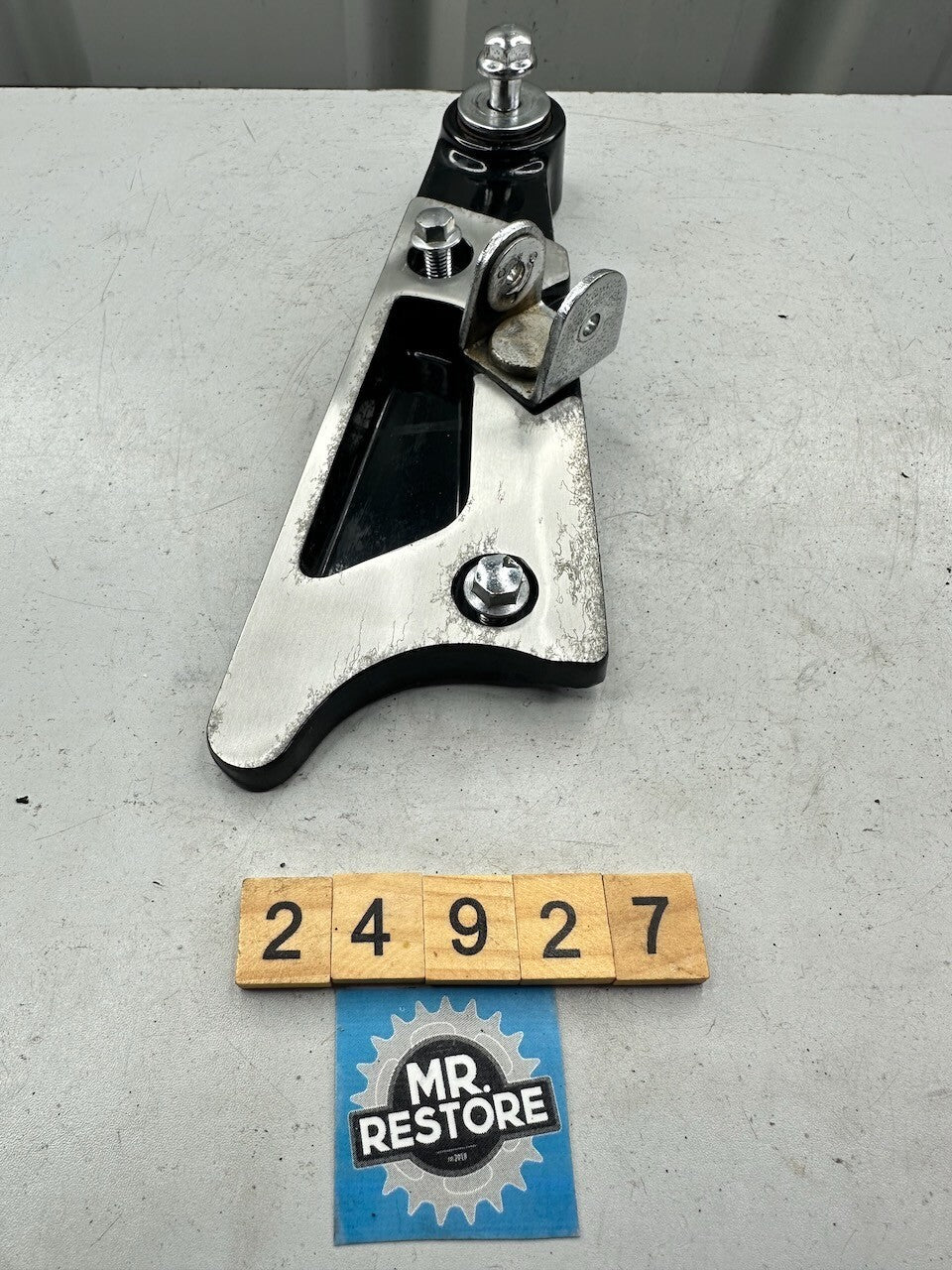 Yamaha V-Max 1200 VMX12 '85-03' Rear Right Foot Rest Peg Bracket Stay