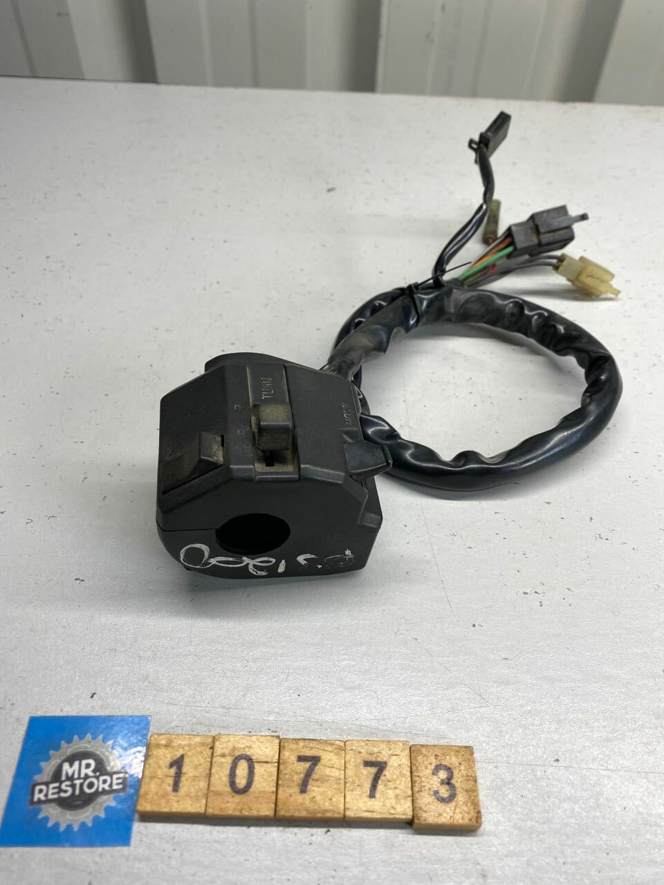 Yamaha FJ1100 FJ1200 L/H Handlebar Switch - Turn Hi-Lo Horn Pass