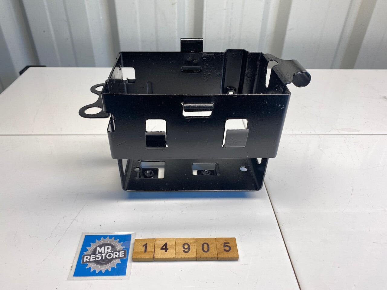 Suzuki GSX1100G Battery Holder Box - Repainted