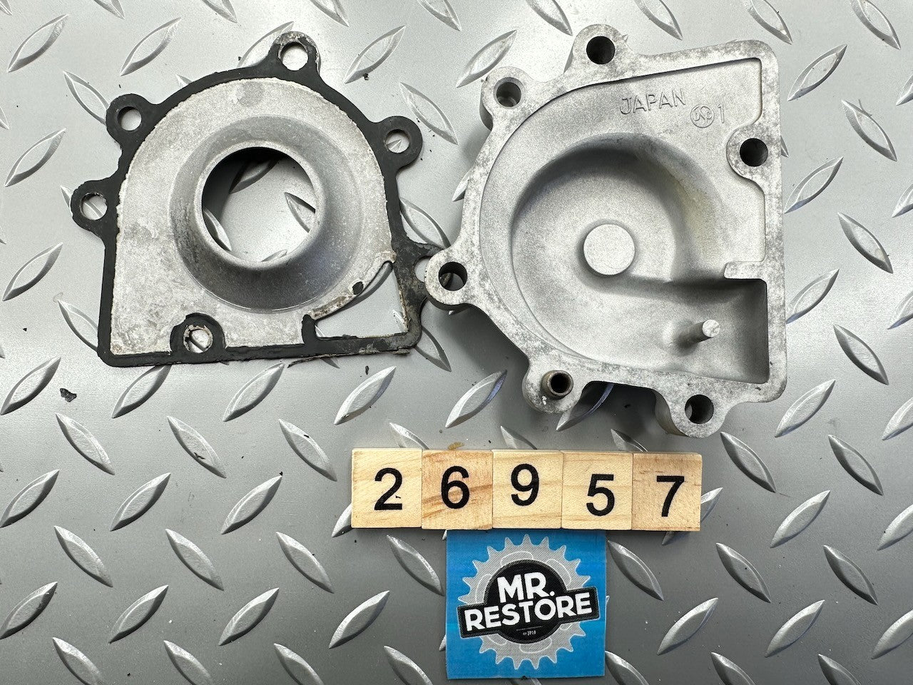 Kawasaki KR250 A KR-1S KR1S Water Pump Cover