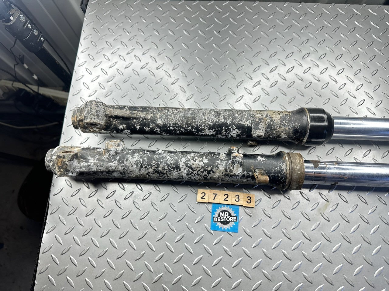 Suzuki SP370 '78-79' Pair of Forks