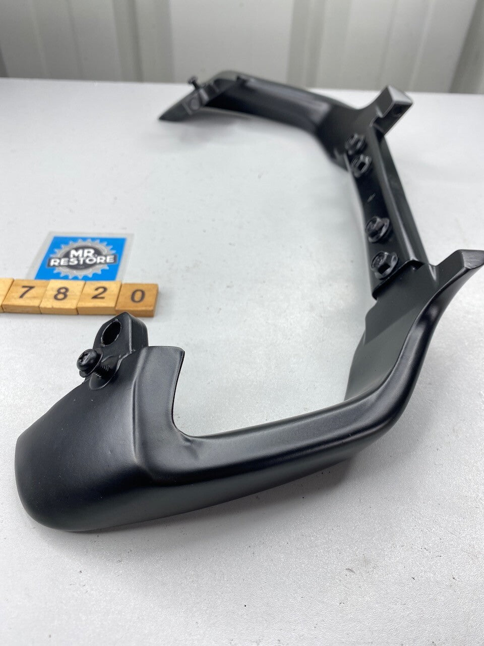 Yamaha FJ1200 Pair Rear Grab Handles & Bracket 3CW 3CX 3CV 1988-90  - Repainted