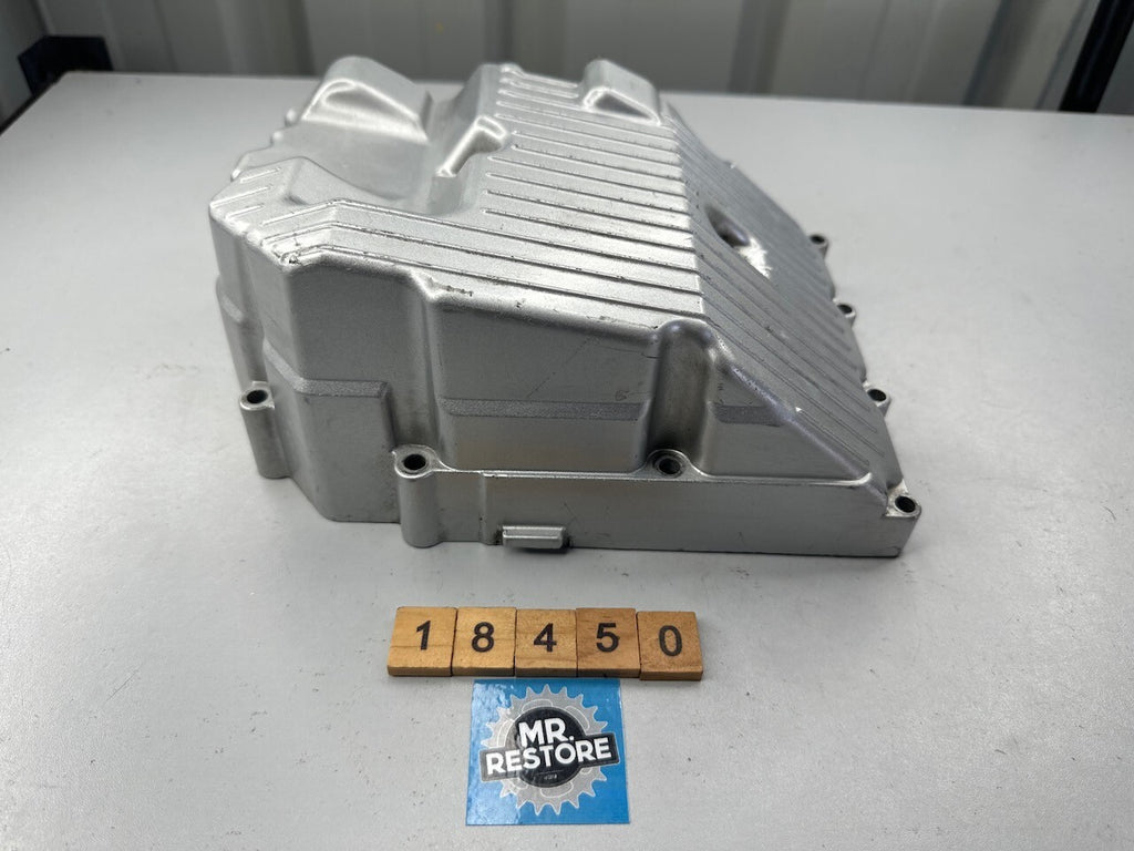 Yamaha TRX850 TDM850 Oil Pump Sump Cover 4UN-15426