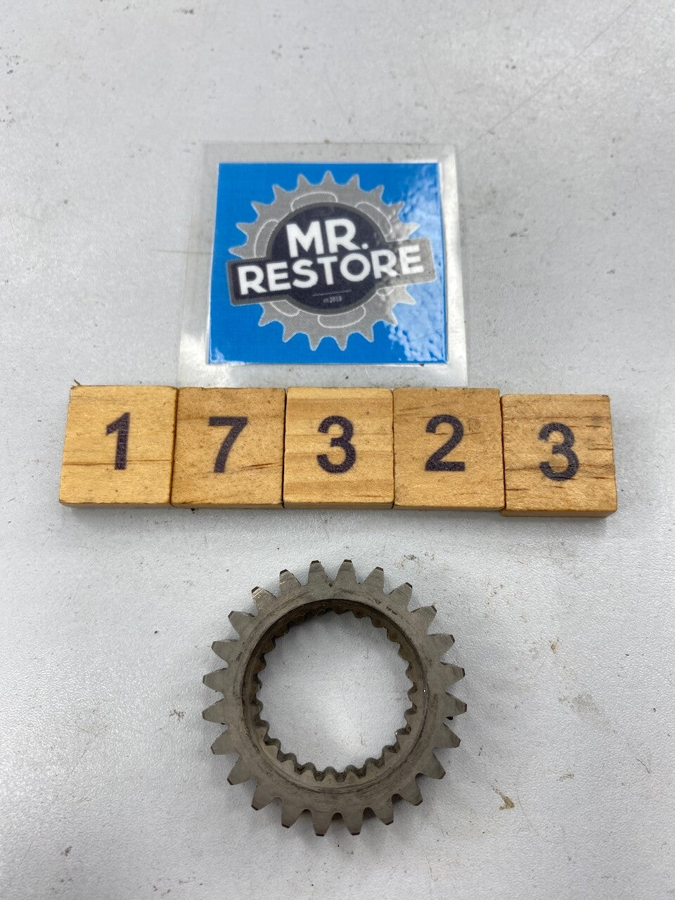 Honda XL350 XL250 Oil Tachometer Gear (24T) 12401-356-010