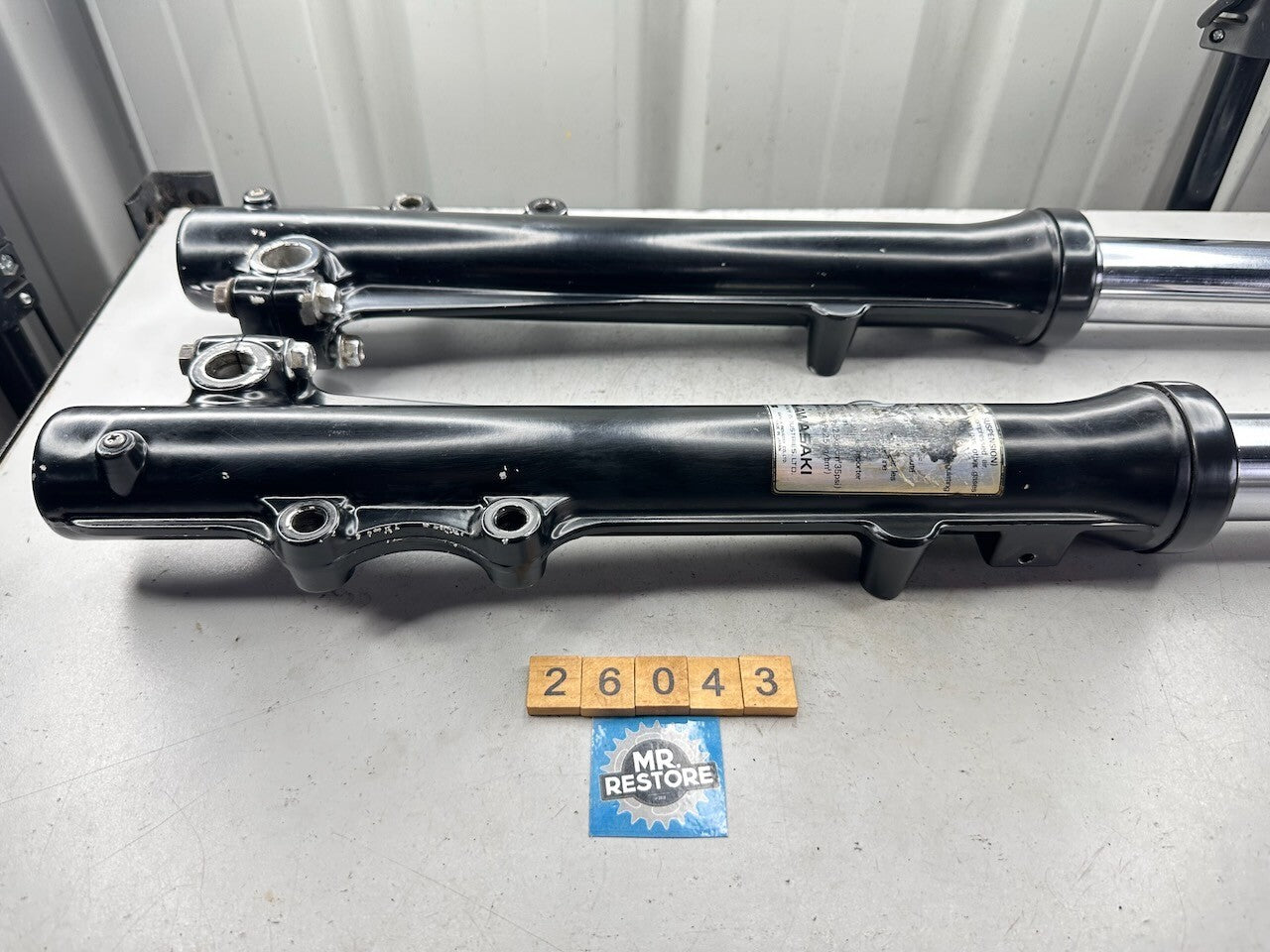 Kawasaki Z1300 KZ1300 '79-81' PaIr of Forks (Very good condition)