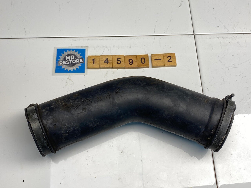 Yamaha FZR600 Surge Tank Joint, Clips & Silencer Pipe 4TV-1446F (2)