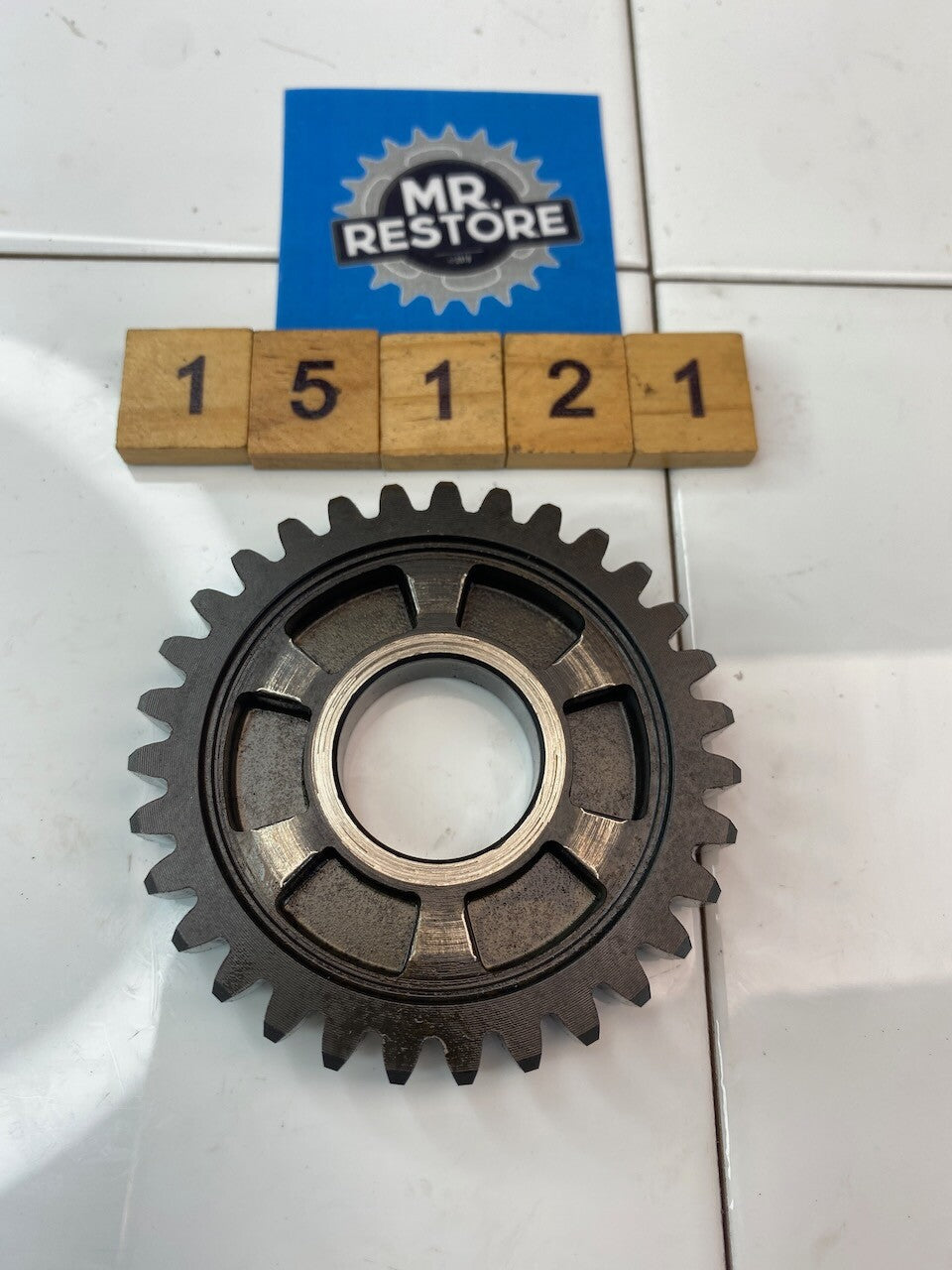 Suzuki GSX250F Across - 3rd Driven Gear 31 tooth 24331-24D11 