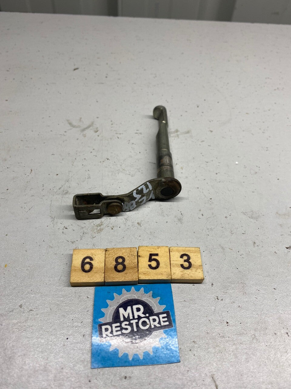 Yamaha YZ125 1988 Clutch Push Lever Assy. 1LX-16380-00