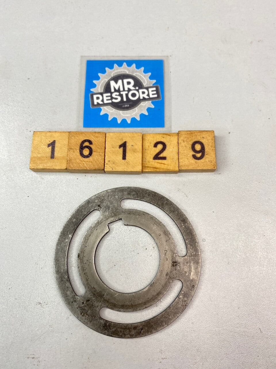 Yamaha XT600 TT600 Bearing Cover Washer 34K-11565-01