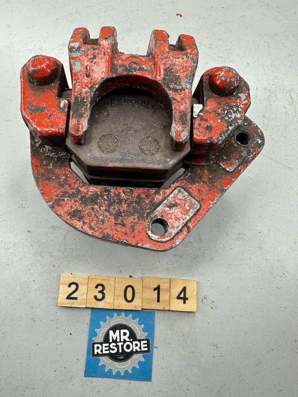 Suzuki GS650 GS550 Katana Front Left Brake Caliper & Bracket 59300-49010