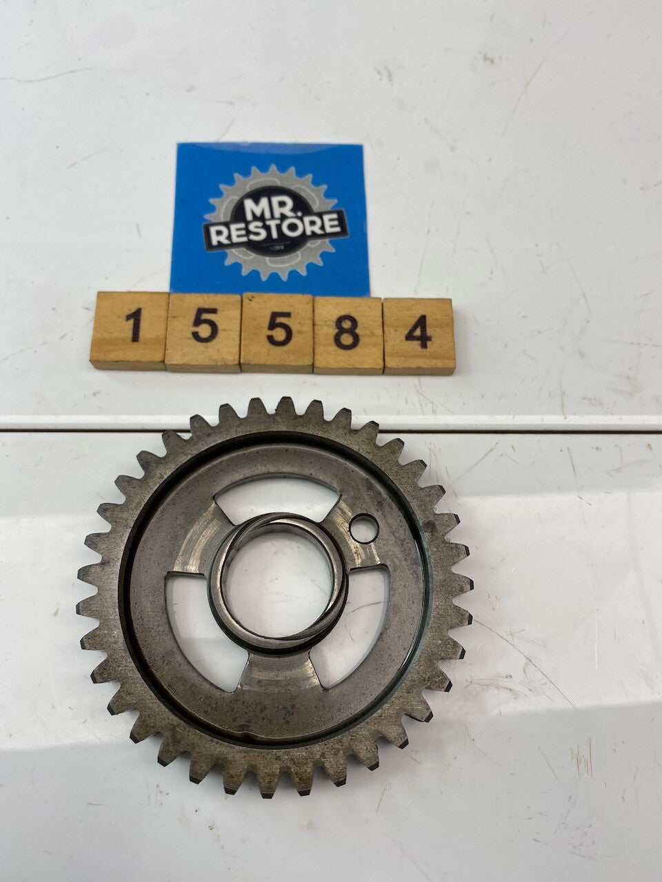 Yamaha RD400 C D E F RD250 RD350 Air Cooled - 1st Gear Wheel 360-17211