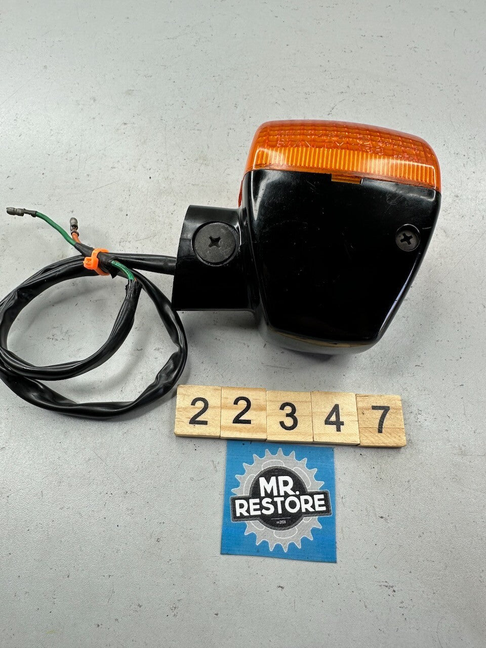 Honda CBX750 OEM Indicator with original lens (tested)