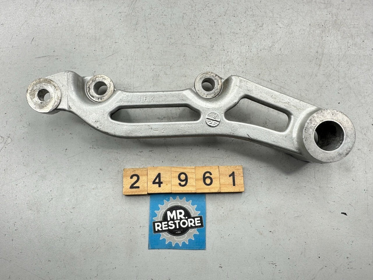 Yamaha V-Max 1200 VMX12 '85-03' Rear Brake Caliper Bracket