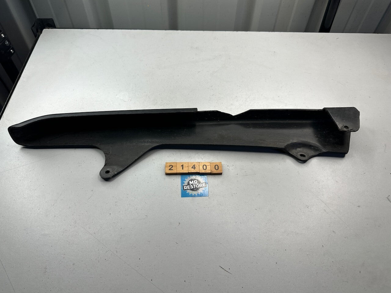Yamaha TZR250 1KT 2MA TDR125 FZR600 FZR500 FZR250 XJ600 XJ400 Chainguard Case