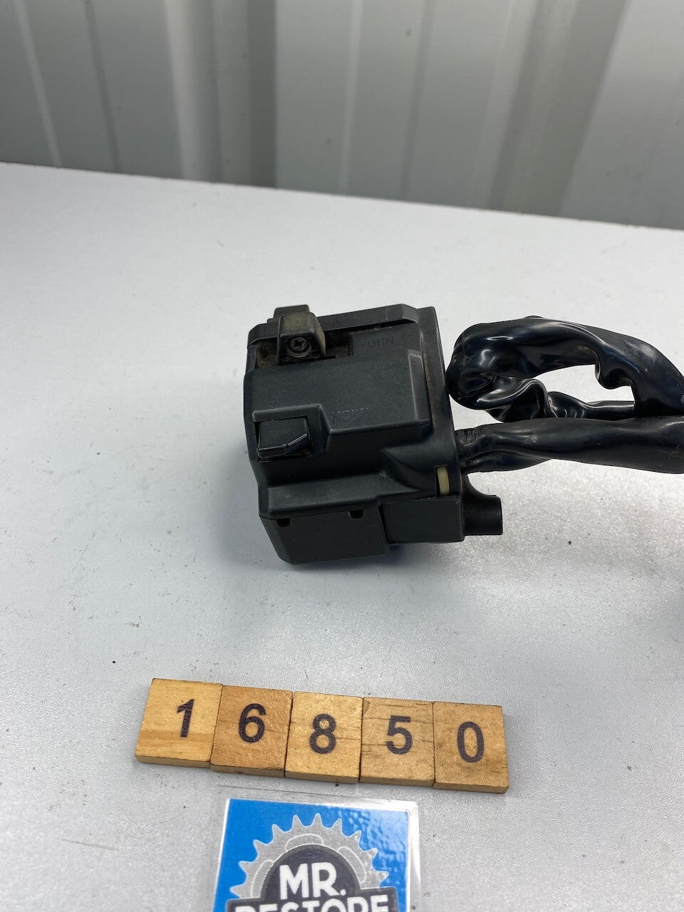 Kawasaki KLR650 Tengai 1989-91 L/H Handlebar Switch 46091-1501