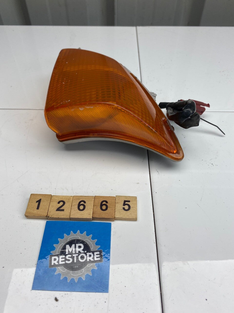Honda CBR1000F L/H Front Indicator with Original Lens 1990-91 33450-MS2-671