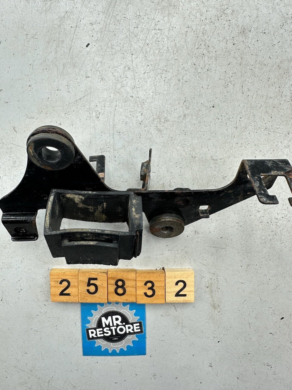 Honda XL350 R Electro Electrical Bracket