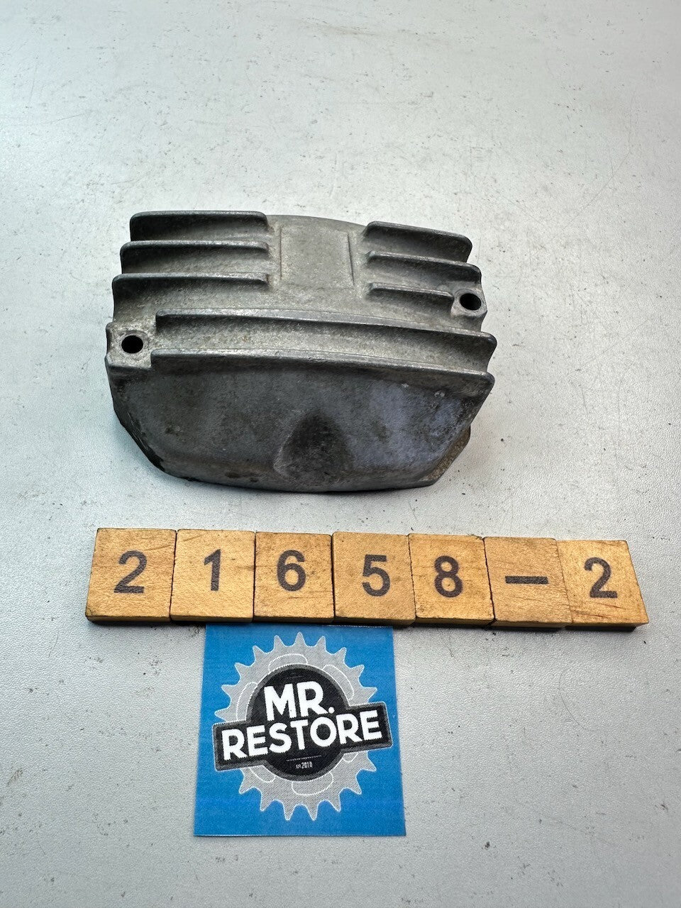 Yamaha XS400 XS360 XS250 Breaker Cover 1 - 1L9-11157