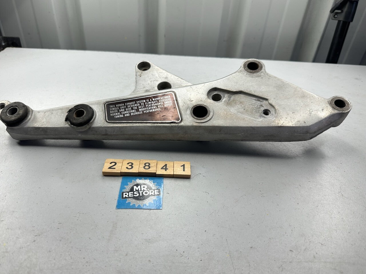 Honda CB750 '79-82' Right Footrest Peg Bracket 50640-438-611