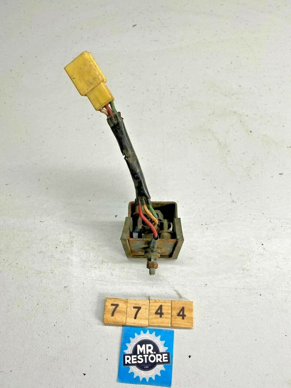 Vintage Classic Motorcycle Regulator Rectifier Mitsubishi SB4-5
