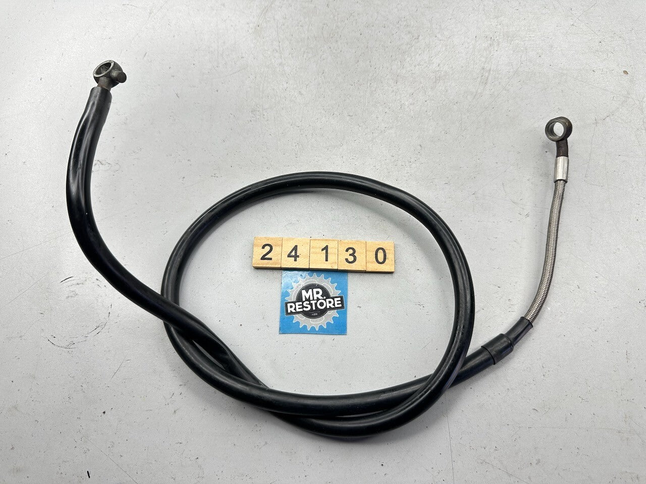 Triumph Daytona Speed Triple T300 - Clutch Hydraulic Hose 2043532-T0301