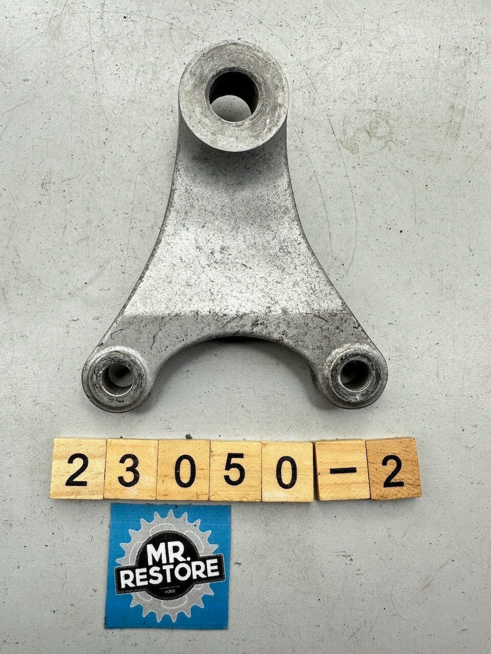 Suzuki GS650 Katana '81-83' Rear Brake Caliper Bracket 69721-47020