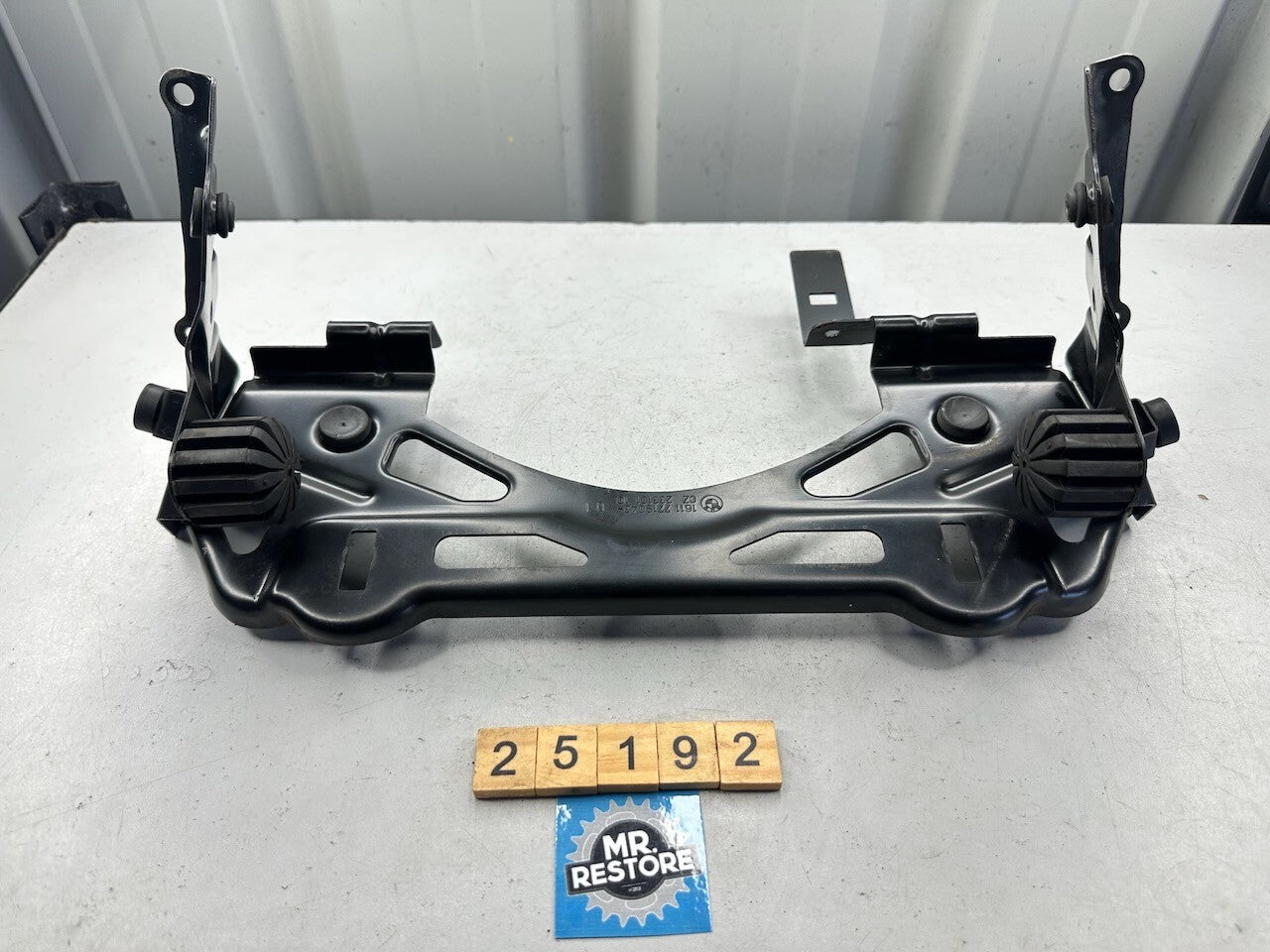 BMW K1300R Front Fuel Tank Bracket, Sides & Rubbers 16117719043