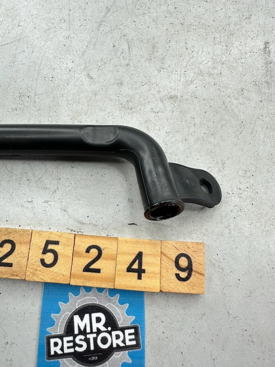 BMW K1300R K1200R K1300S K1200S K1300GT Cylinder Head Upper Secondary Hose Pipe