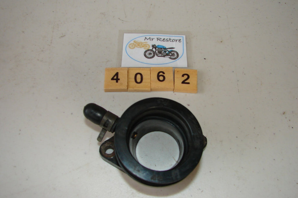 Yamaha XS400 RK Inlet Manifold Carb Holder with Vacuum Cap