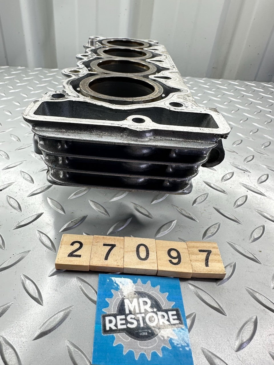 Kawasaki ZX250 ZXR250 '91-95/99' Cylinders / Pistons / Con Rods @ Standard 49mm