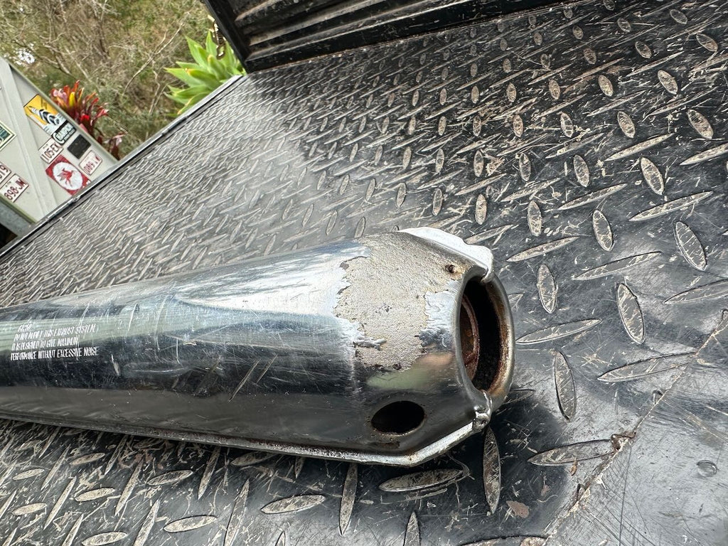 Suzuki GT250 L/H Exhaust Pipe Silencer Muffler & Baffle