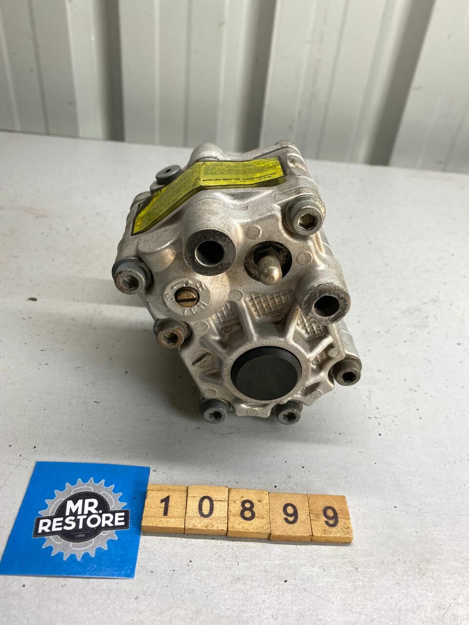 Suzuki TL1000 Rear Damper Assy & Arm 62110-02F00