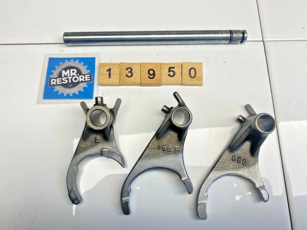 Triumph 900 Gear Selector Forks & Shaft 1190080 1190070 1190060 1190050