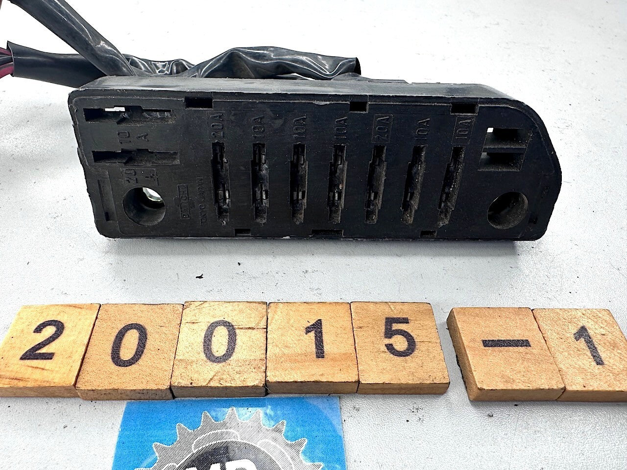 Honda CBR1000 F - Fuse Box
