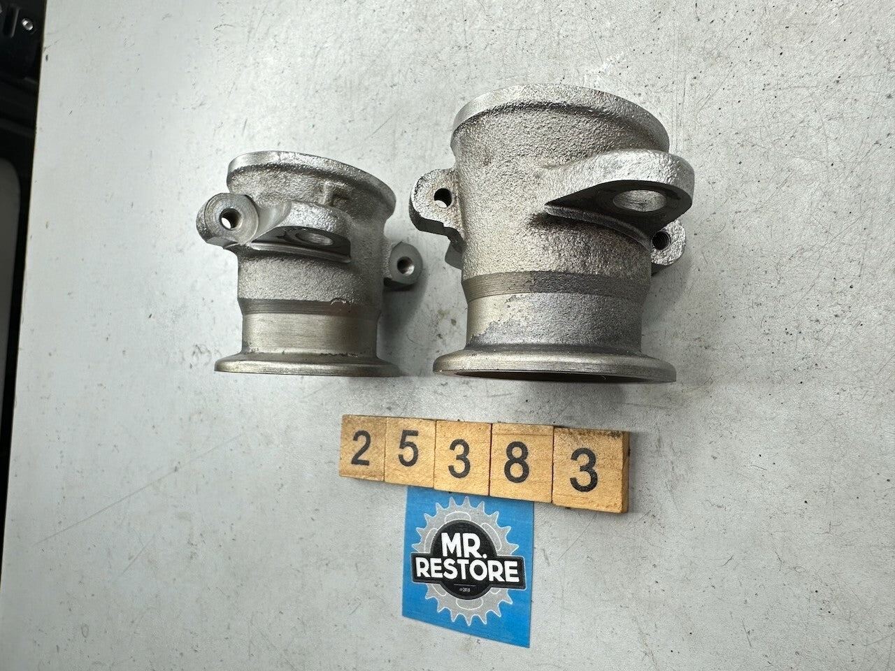 Yamaha V-Max 1200 VMX12 '85-03' Pair of Exhaust Joints - 1FK-14615 1FK-14625