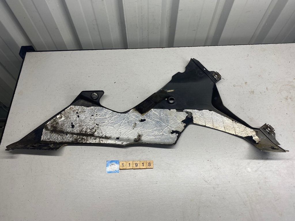 Yamaha YZF R1 02-03 Lower Left Hand Cowl Panel 5PW-Y2808-00-P0